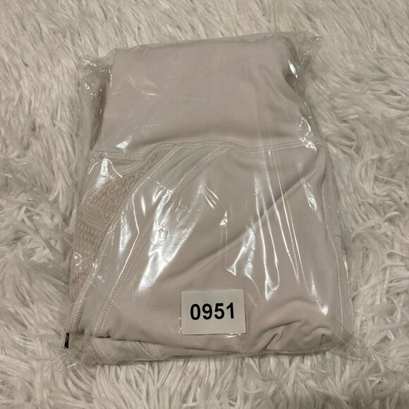 Lululemon Wunder Under High-Rise Tight 25" Lace in White Size 4 - Picture 8 of 8